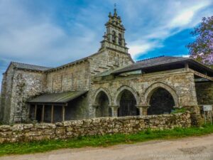 Iglesia románica de Vilar das Donas